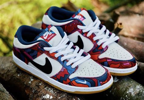 sb parra dunk low